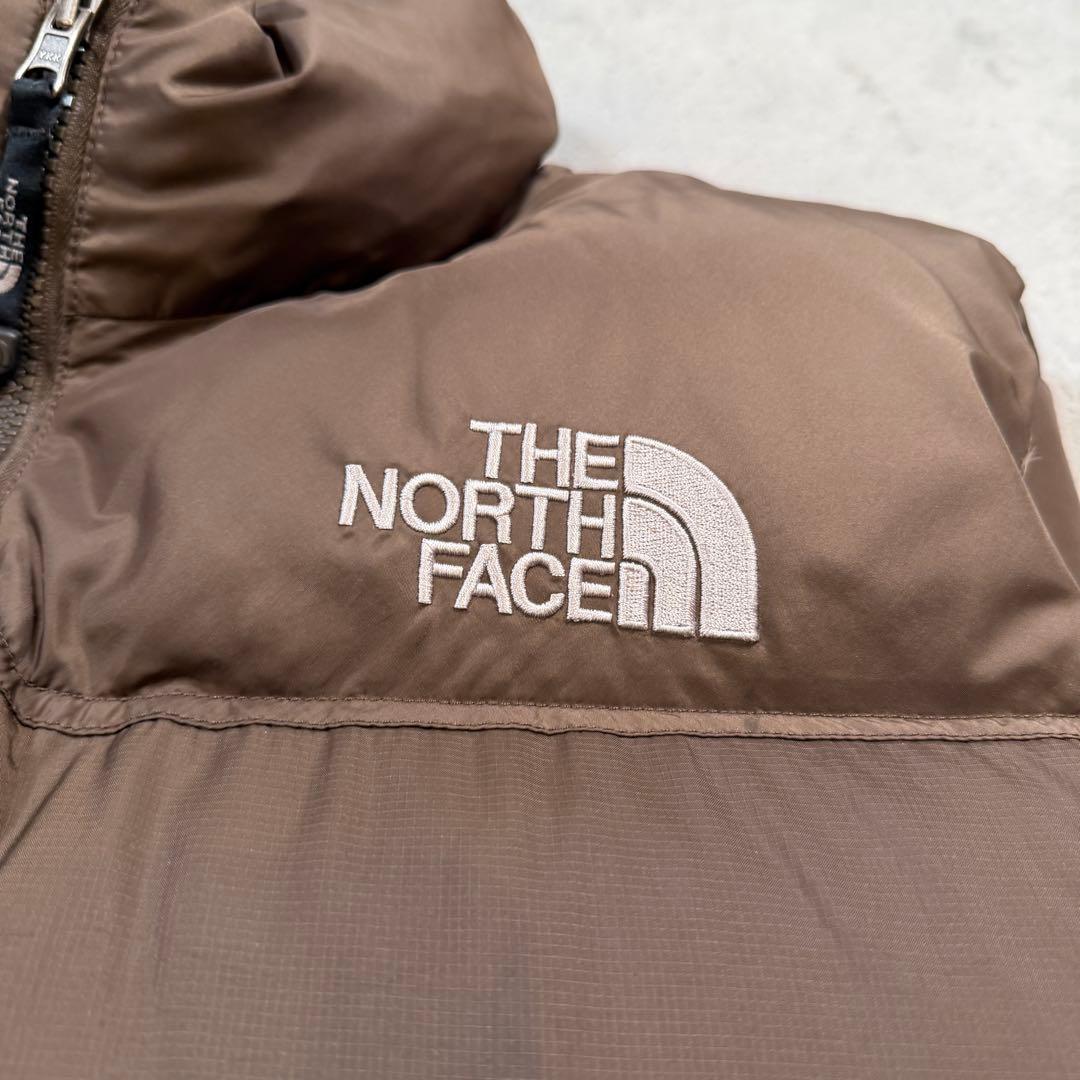 ザノースフェイス　ヌプシ　ダウンベスト　センターロゴ　ブラウン　700フィル