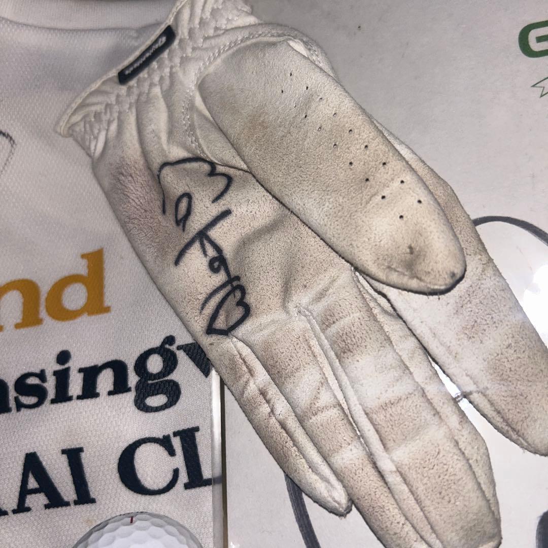 竹村真琴トーナメント実使用直筆サイングローブ、直筆サイン色紙、Tシャツセット