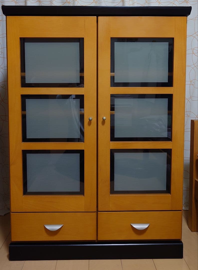 ●値下げ●　食器棚 80x113x46.5