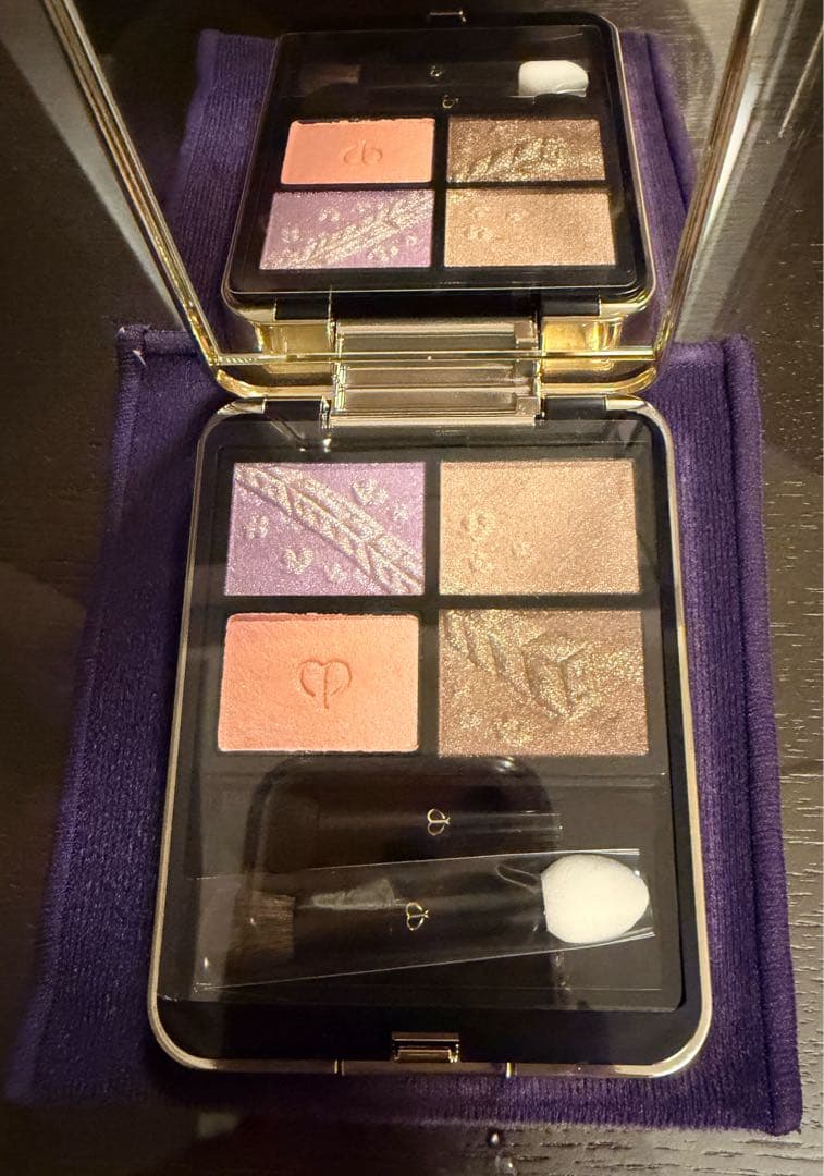 アイシャドウパレット 4色 動物アート