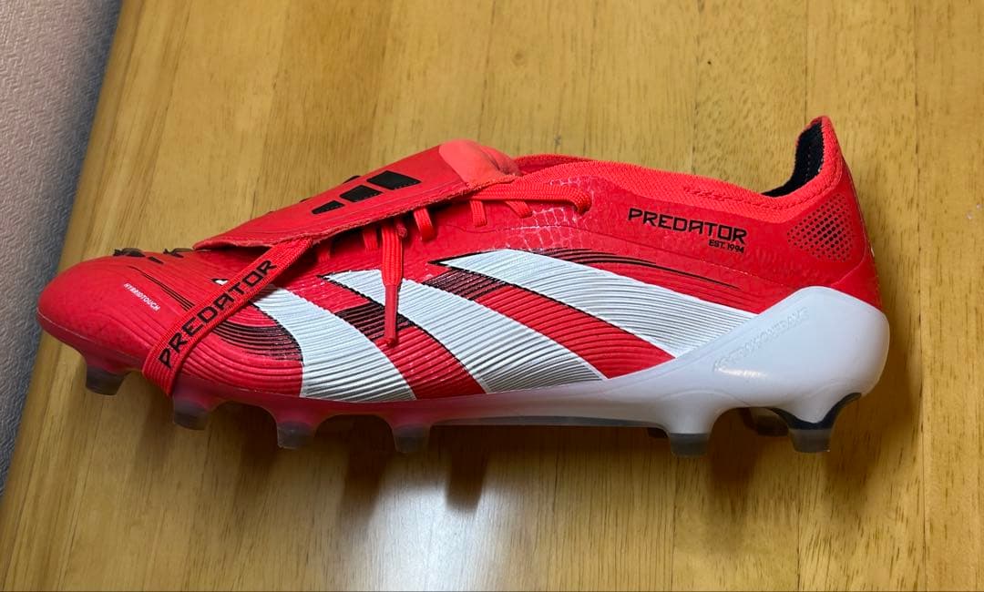 アディダス サッカースパイク プレデター　エリート　FT AG 27.0cm