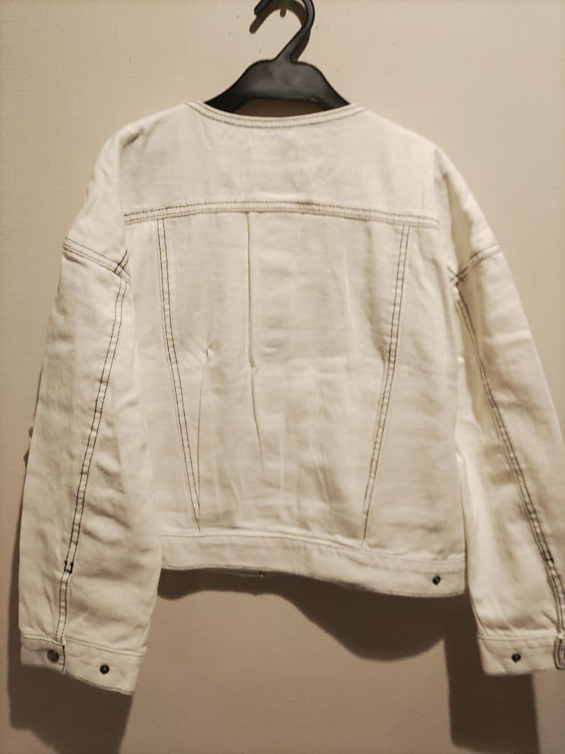 【CAPRICIEUX LE'MAGE】デニムノーカラージャケット