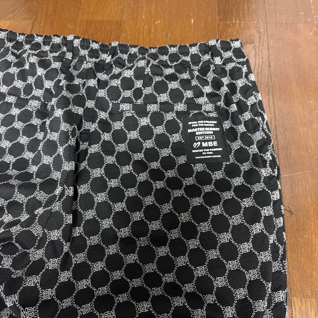 マスターバニーエディション　ゴルフパンツ６