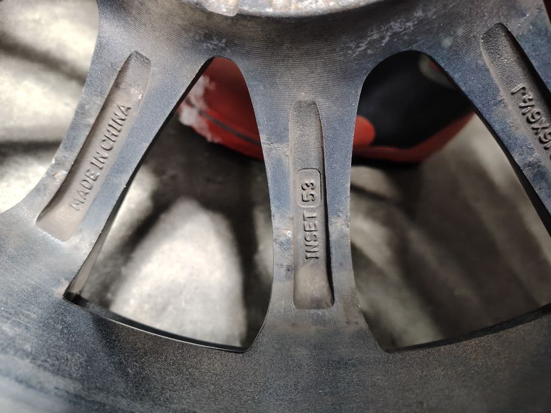 205/55 R 16スタッドレスタイヤホイールセット