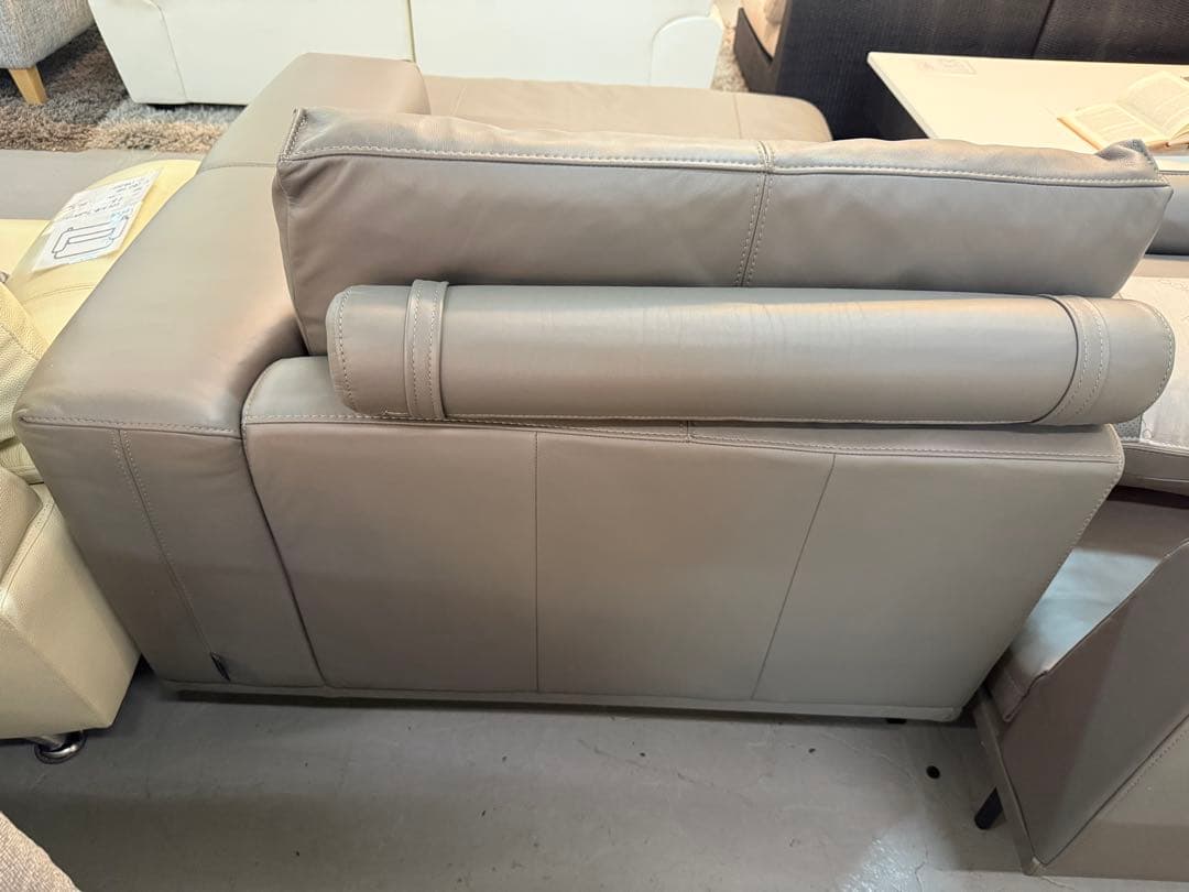 FaBRiCa 本革ソファ　IDC大塚家具　グレーソファ