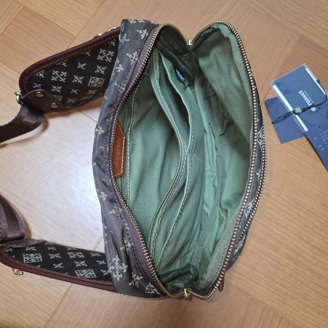 russet ボディバッグ　ウエストポーチ