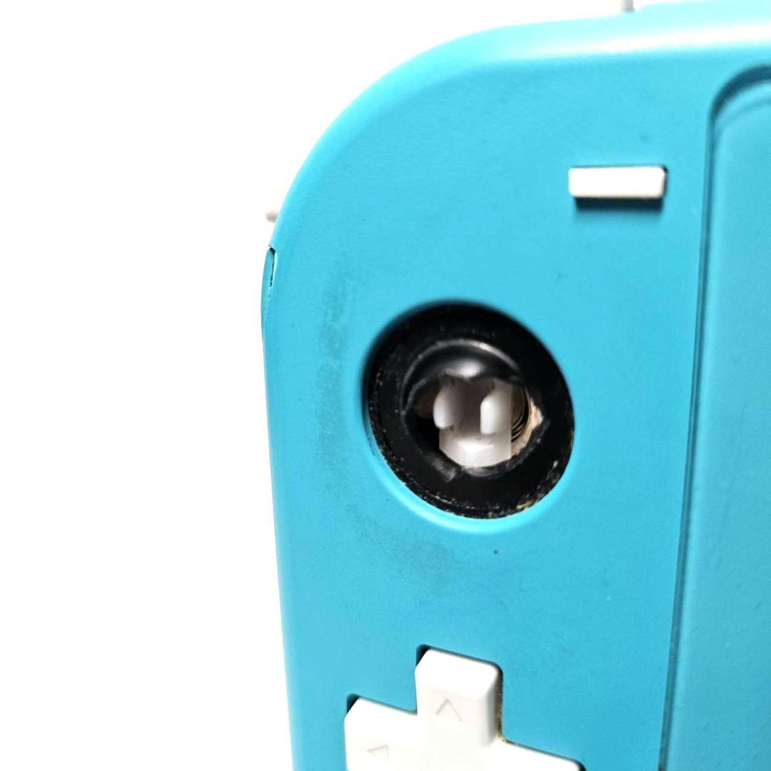 【現品限り】【即発送】訳ありNintendo Switch Lite ターコイズ