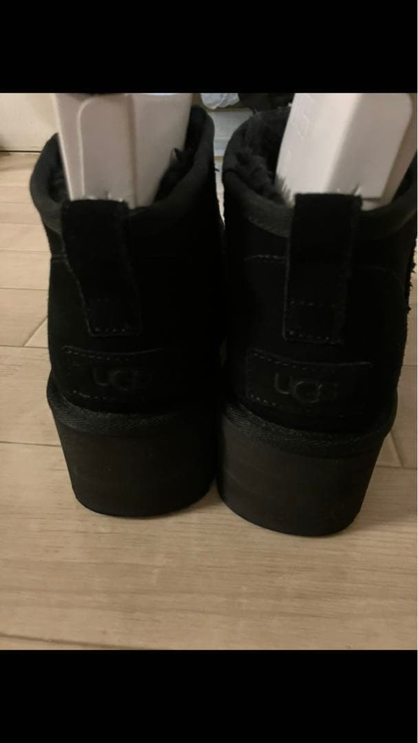 UGG Classic Ultra Mini Platform ブラック　美品