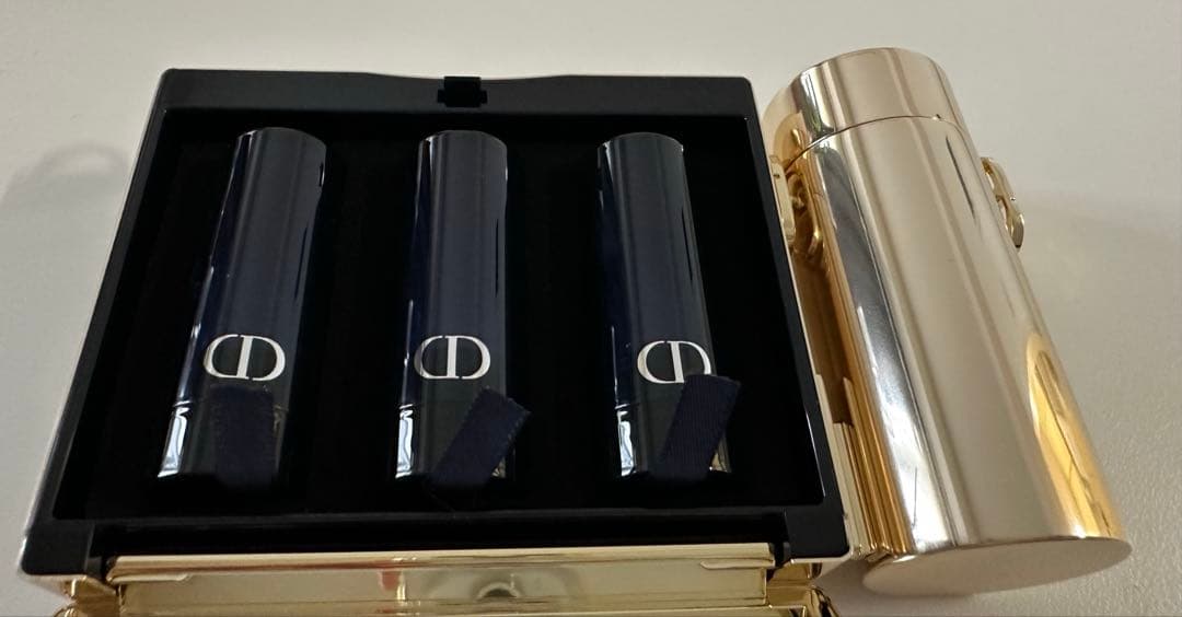 ディオール　未使用　Dior Rouge Dior Minaudiere