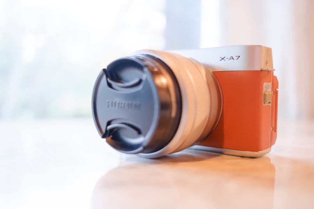 富士フイルムミラーレス一眼カメラ X-A7レンズキット X-A7LK-CA