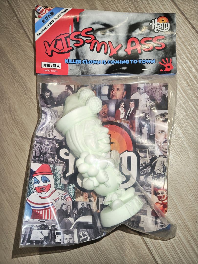 ジョン ウェイン ゲイシー ポゴ 殺人鬼 Hang 蓄光