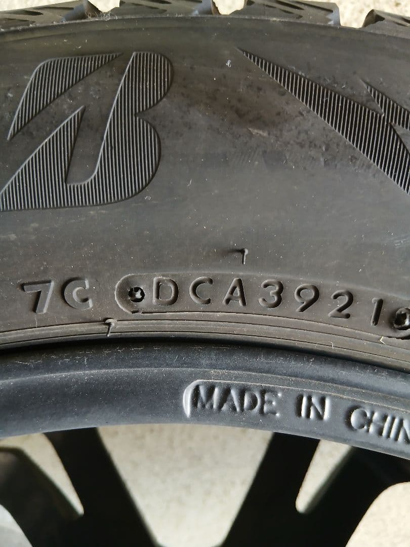 VOLVO　XC-40スタッドレスタイヤ&ホイール