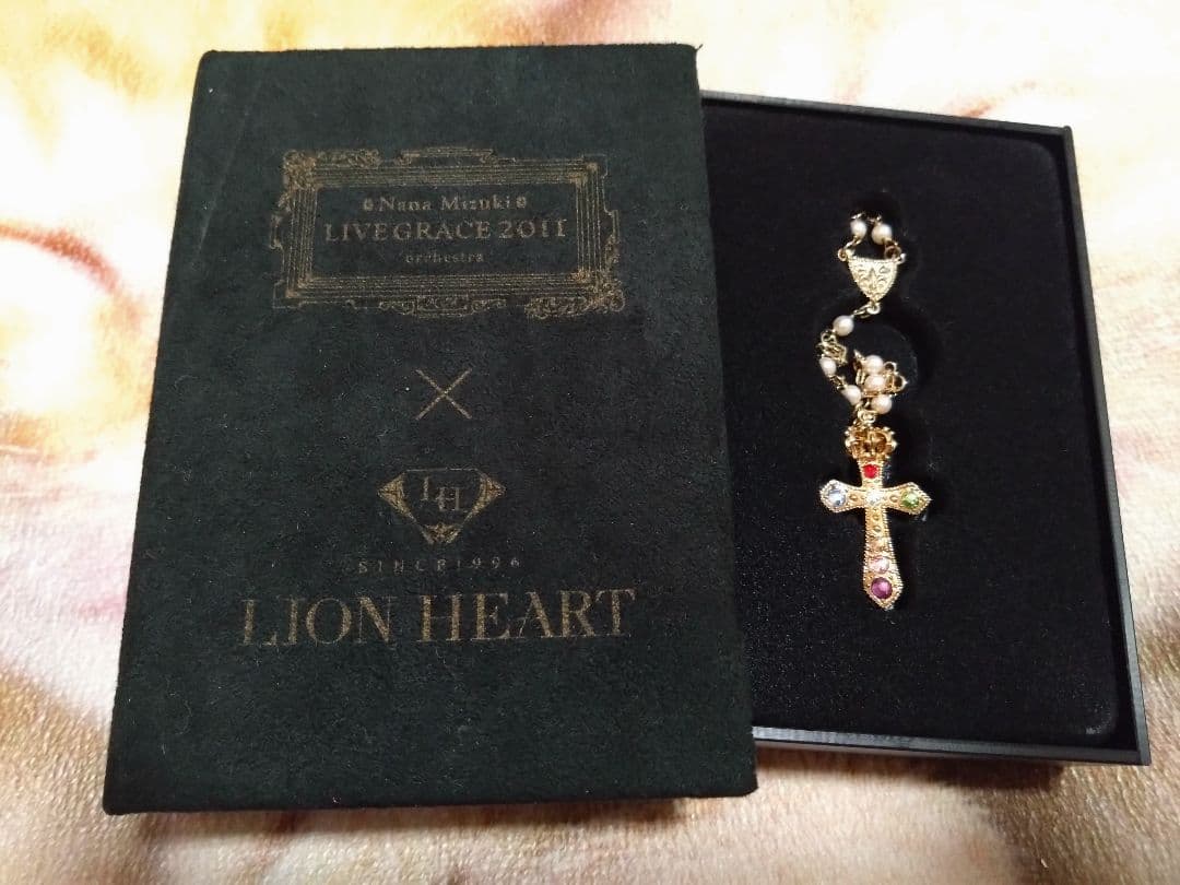 水樹奈々 ロザリオネックレス ゴールド