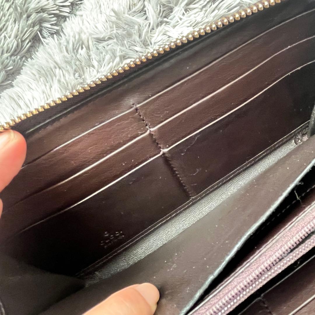 良品✨GUCCI ラウンドファスナー　シマ　ダークブラウン　インターロッキング