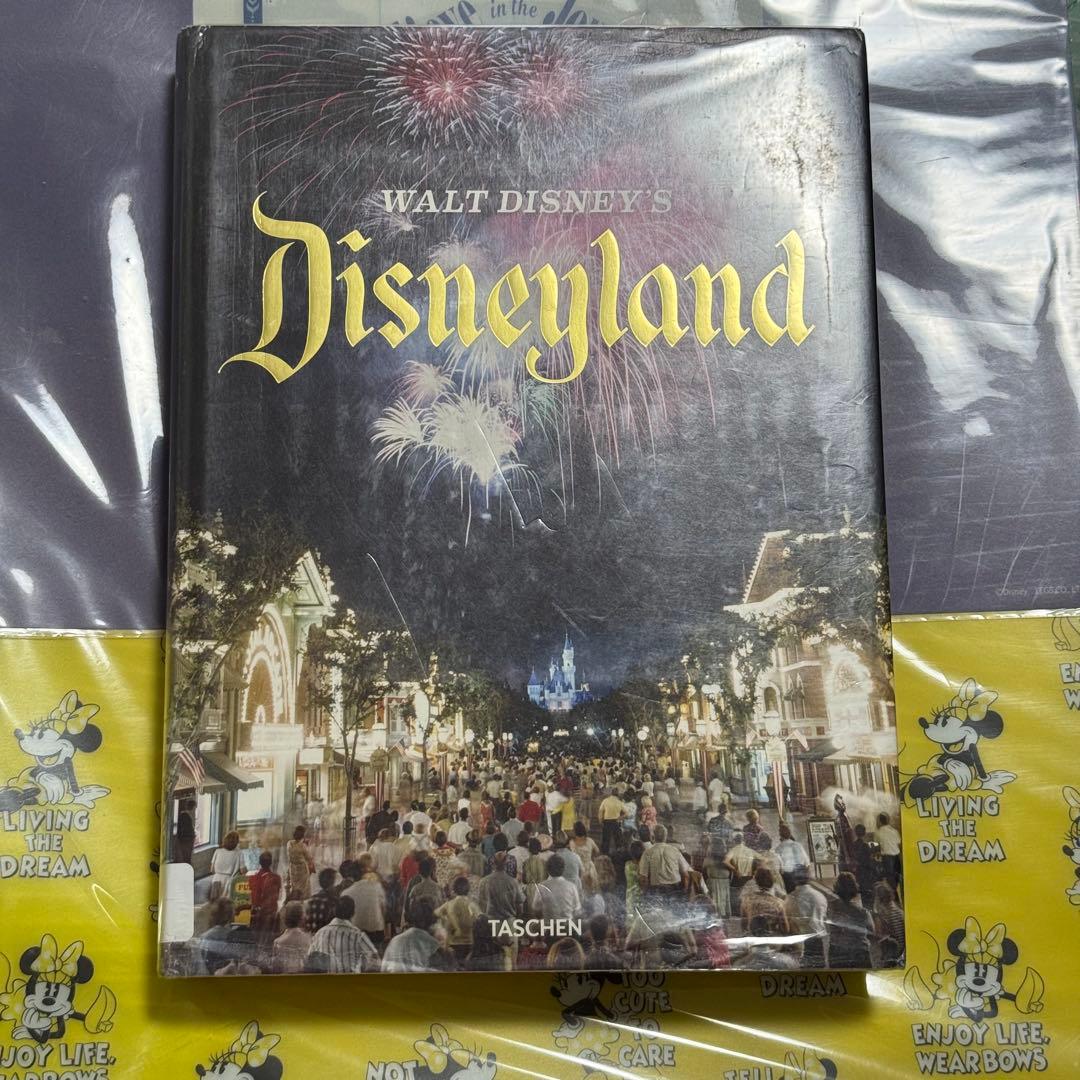 Walt Disney’s Disneyland