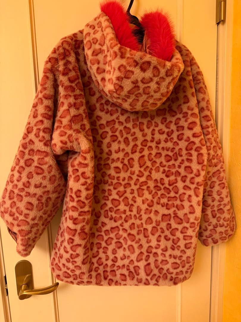 ピンクハウスレオパードファージャケット