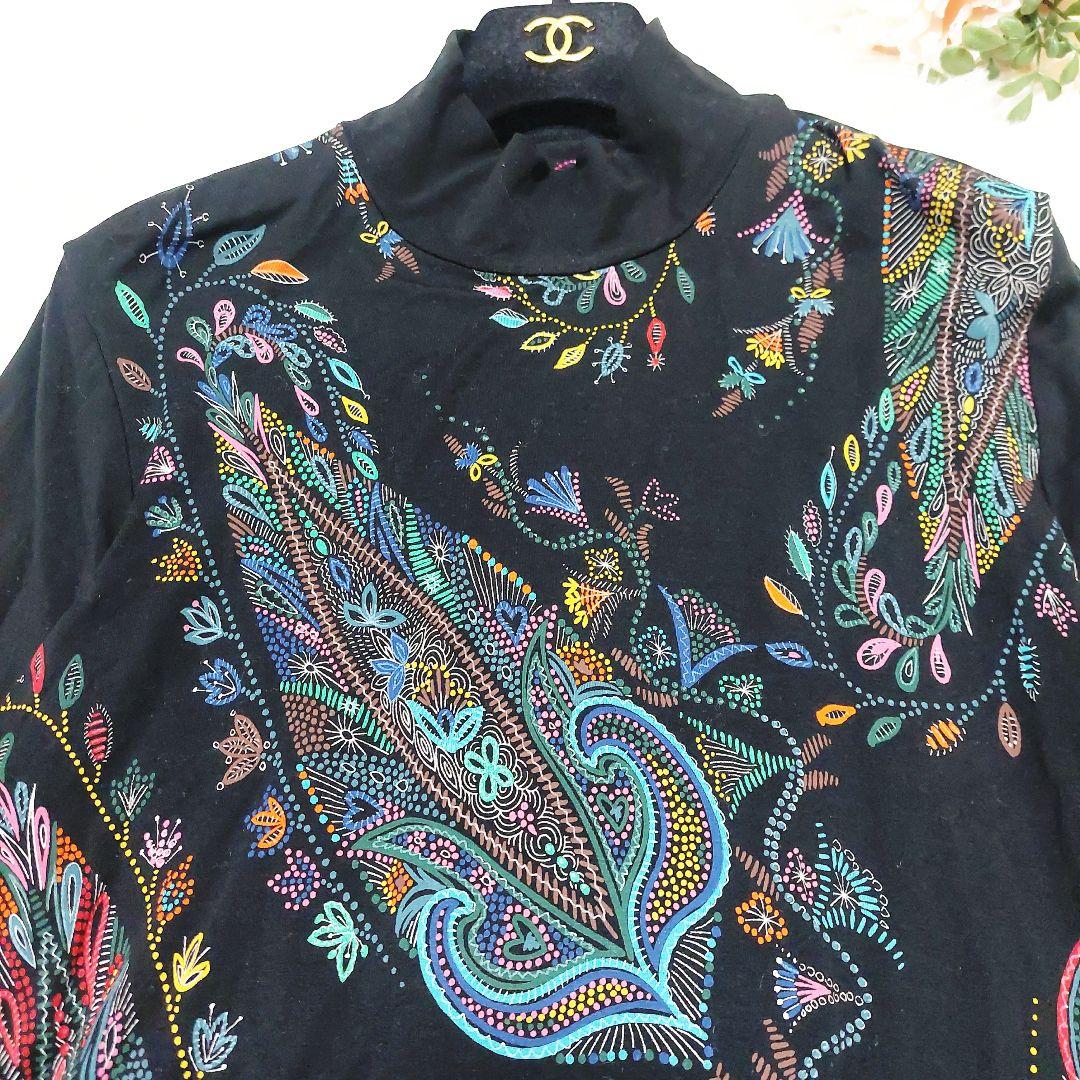 美品 トクコプルミエヴォル マルチカラー プリント ハート刺繍 チュニック