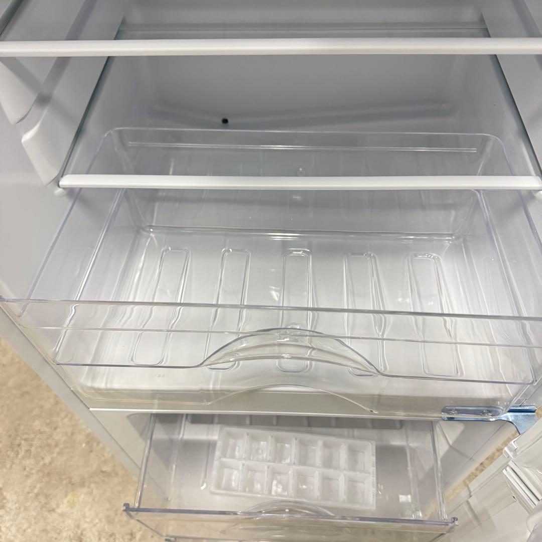 【送料無料&一部地域は3000円引き‼️】ニトリ 冷蔵庫 106L 25年製