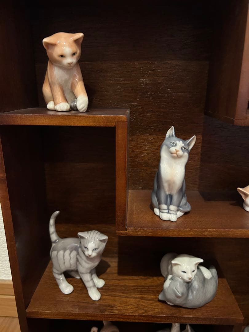 値下ロイヤルコペンハーゲン猫12ミニキャットコレクションフィギアひな祭りネコの日