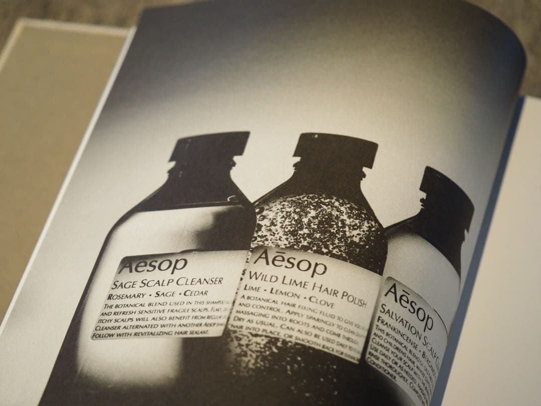 Aesop ハードカバー　洋書　本