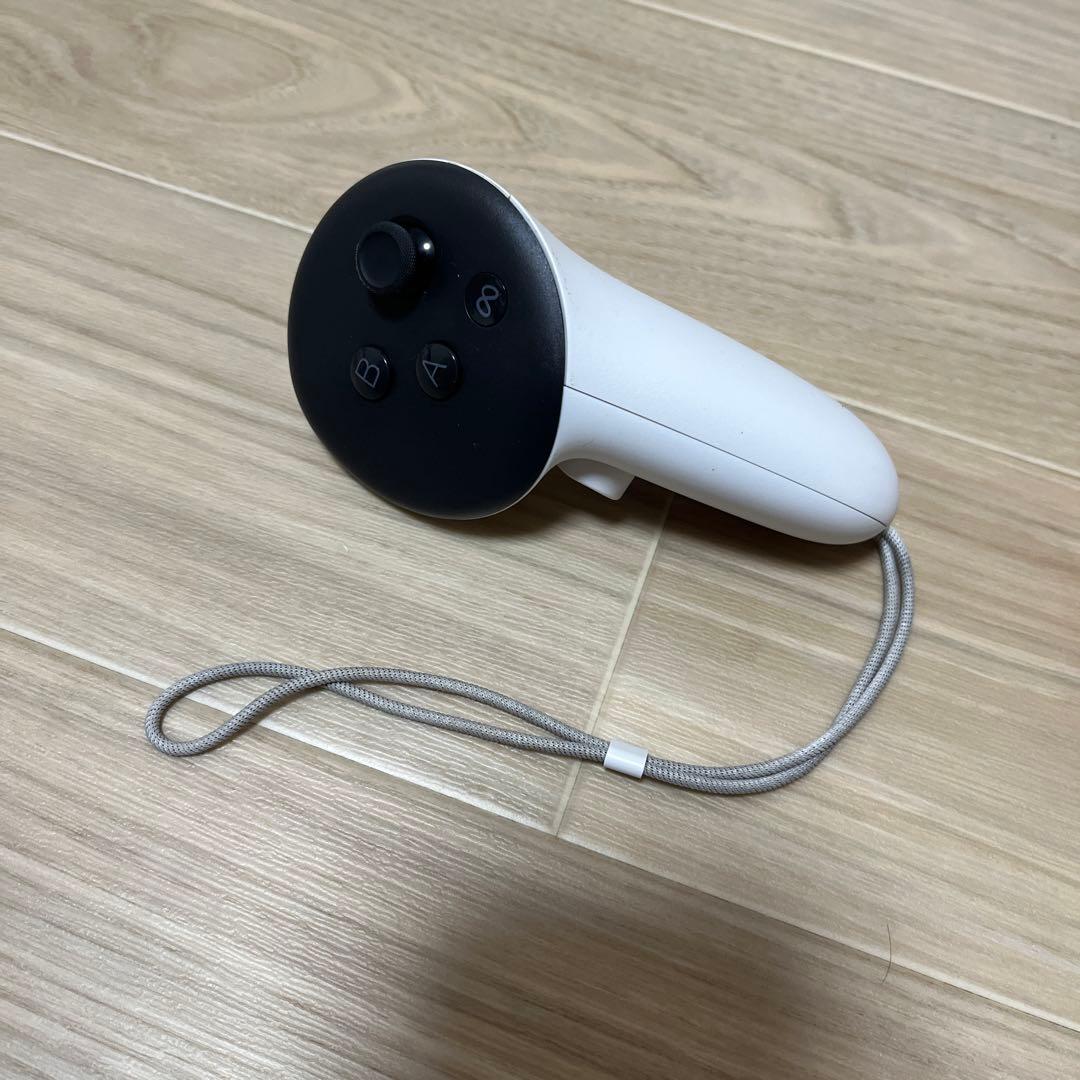 メタクエスト3右コントローラー