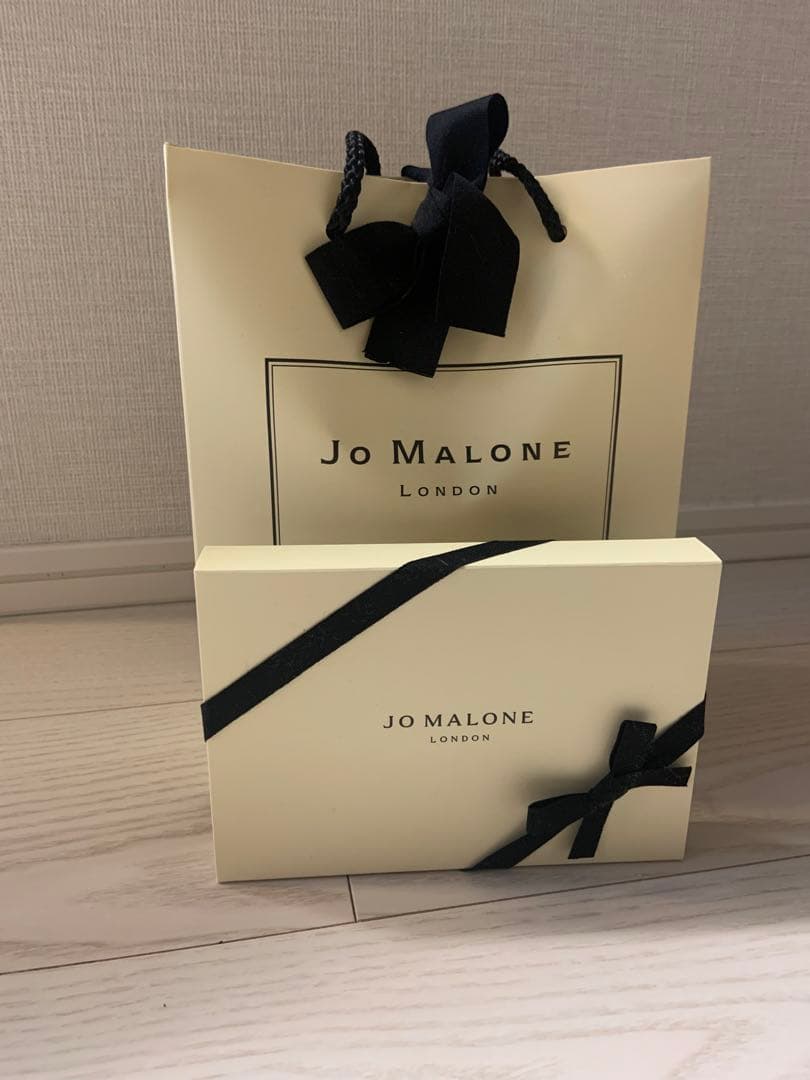 saleジョーマローンイングリッシュペアー&フリージア　キャンドル600g