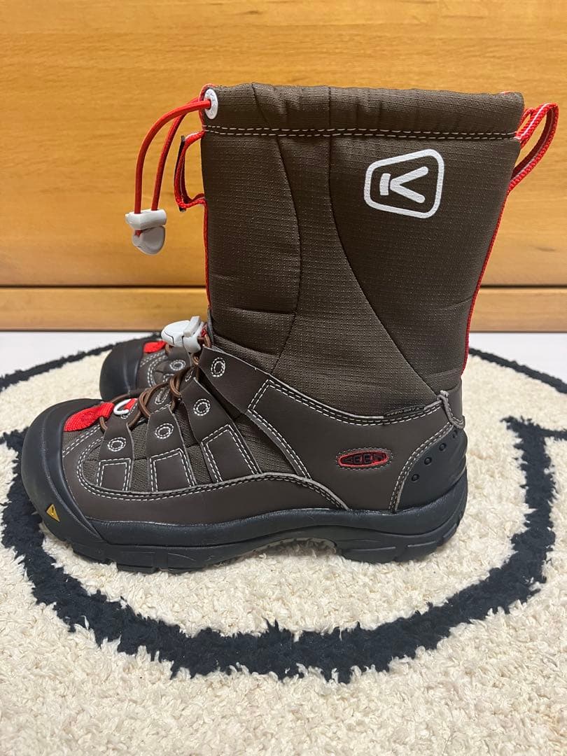 KEEN ウインターポート Ⅱ 24.5