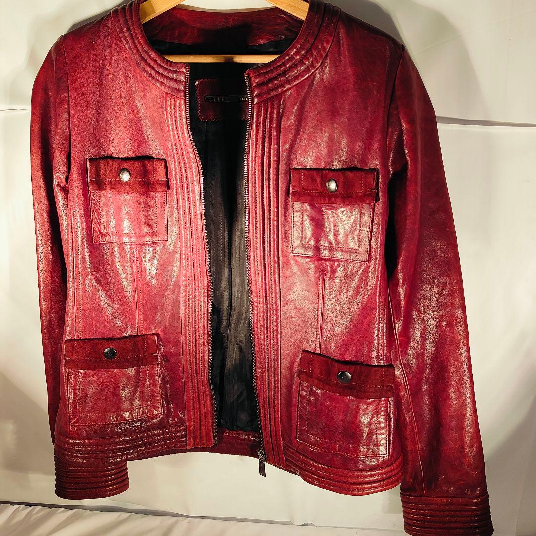 user_4493845a　　　　　　BUI de Barbara Bui