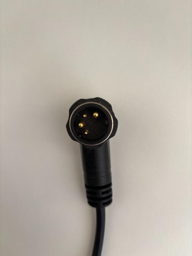 ヤマハ E-Vino 専用充電器