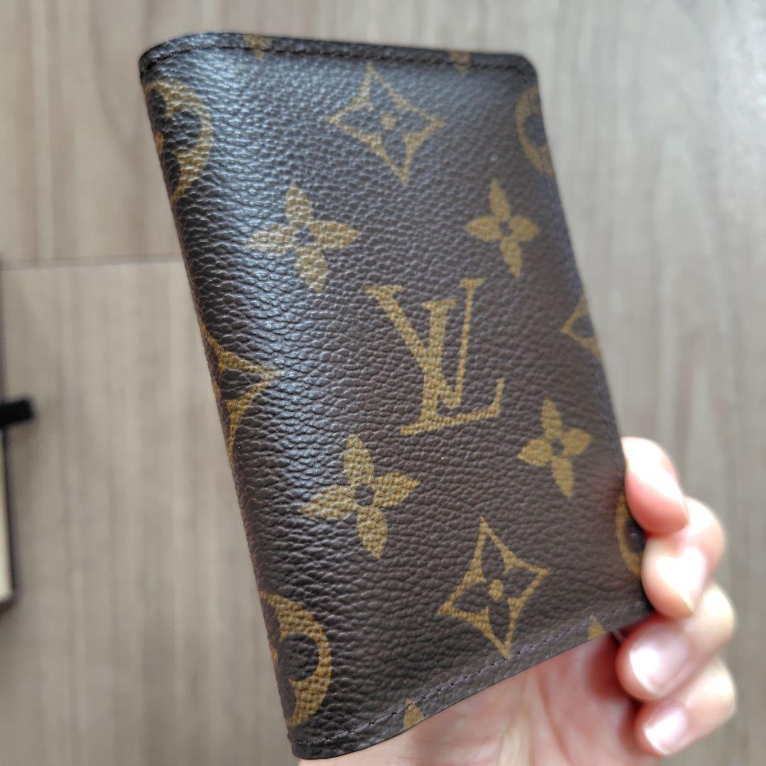 【未使用】LOUISVUITTON モノグラム 名刺入れ カードケース