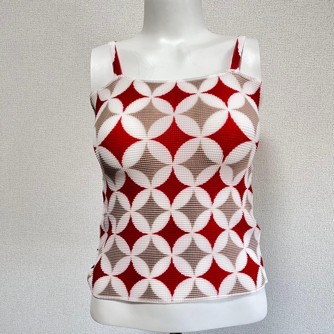 極美品　プリーツプリーズ　イッセイミヤケ　総柄　キャミソール