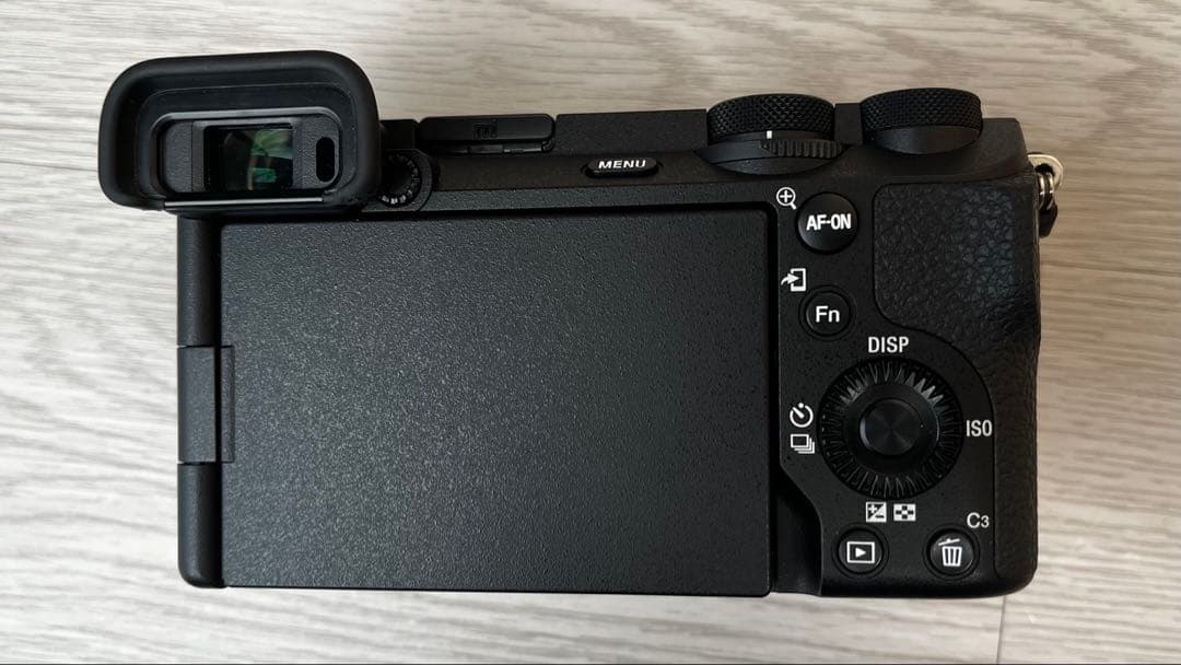 【美品】SONY α6700 ミラーレスカメラ 本体 ILCE-6700
