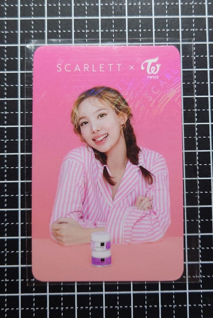 TWICE scarlet スカーレット 第1弾 インドネシア ナヨン トレカ