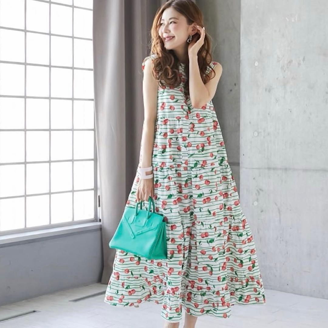 【美品✨】　オブリ obli チェリーワンピース　さくらんぼ　ボーダー