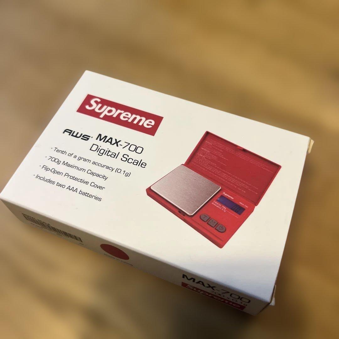 お値下げ中！新品未使用レア⭐︎Supreme MAX-700 デジタルスケール