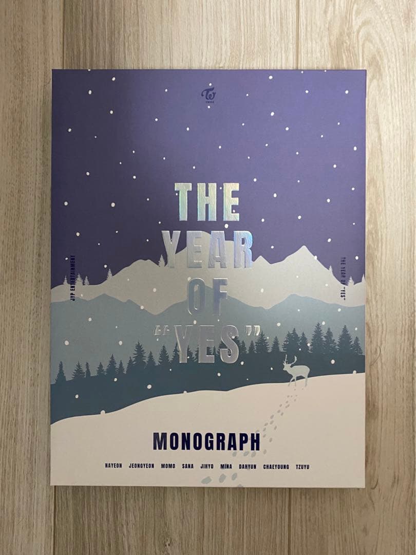 K-POP・アジア TWICE THE YEAR OF YES monograph