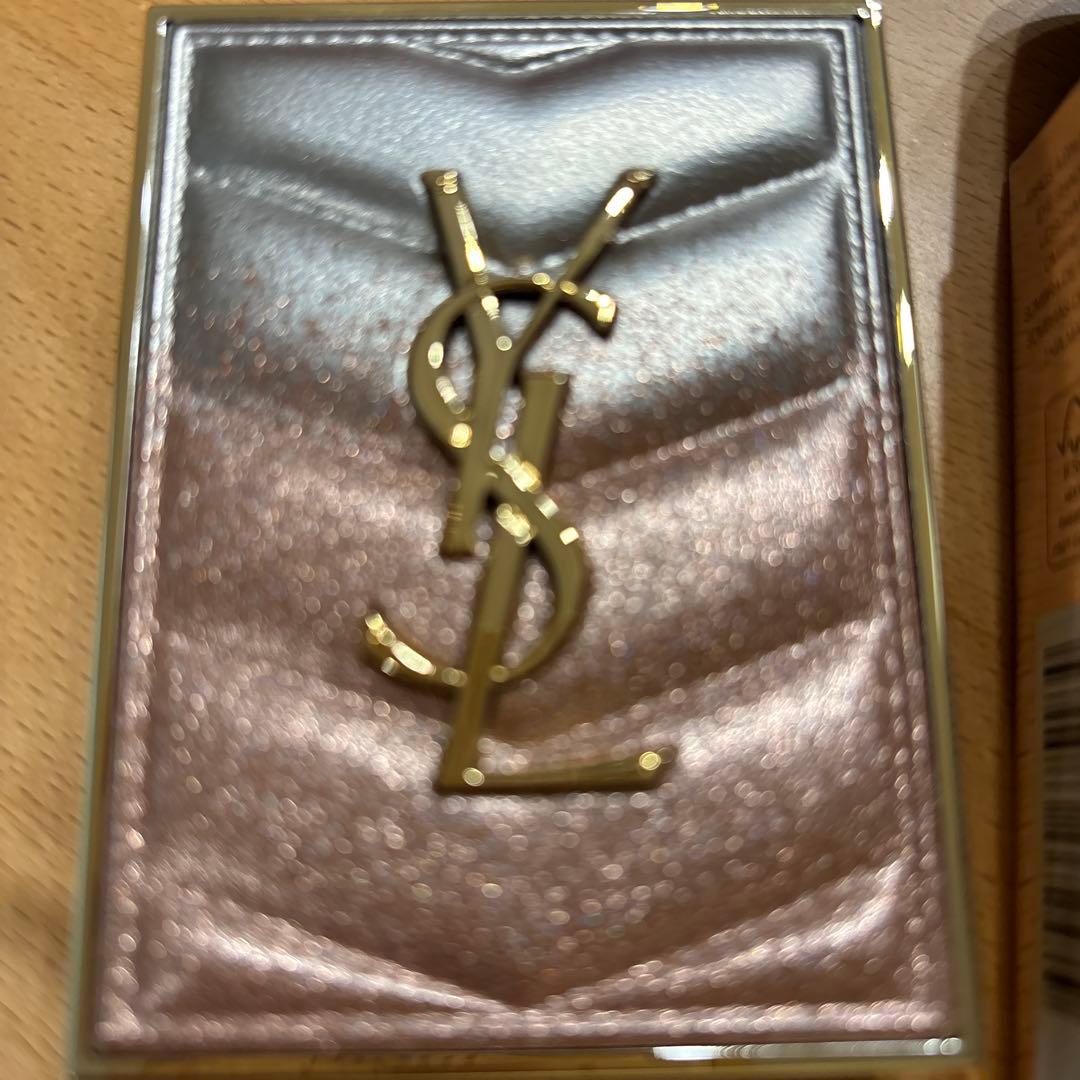 YSL アイシャドウパレット 126 SPARKLING LUST