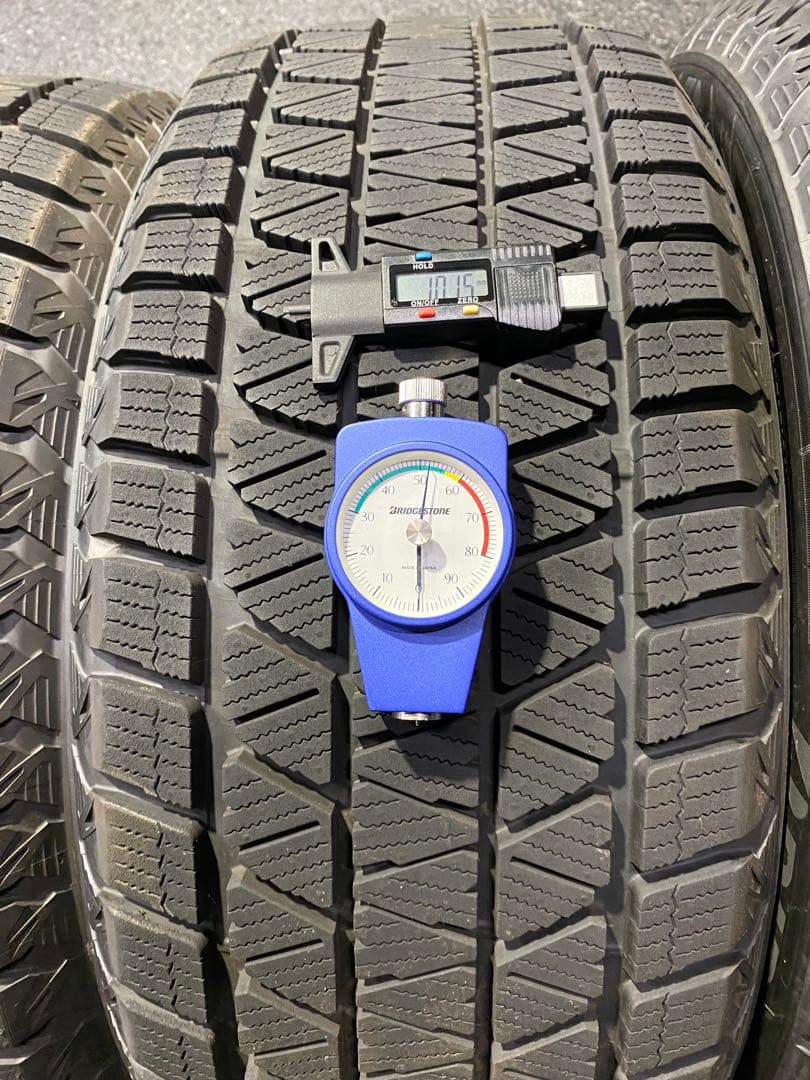 タイヤ・ホイール X166 8.5J+62 PCD112 DM-V3 275/50R20 113T