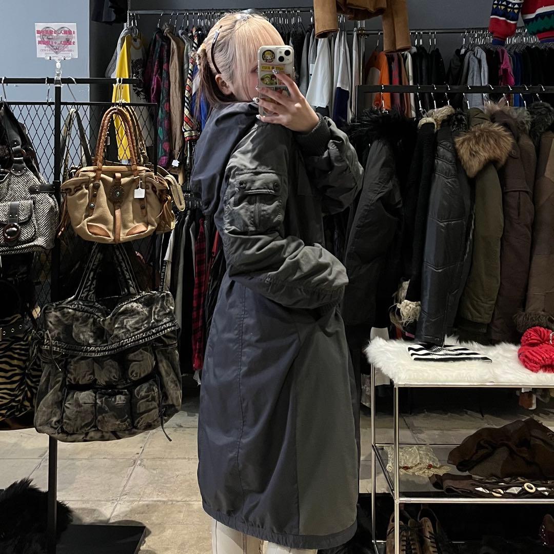 diesel パラシュートコート　ウエスト　ミリタリーデザイン　ミドルコート