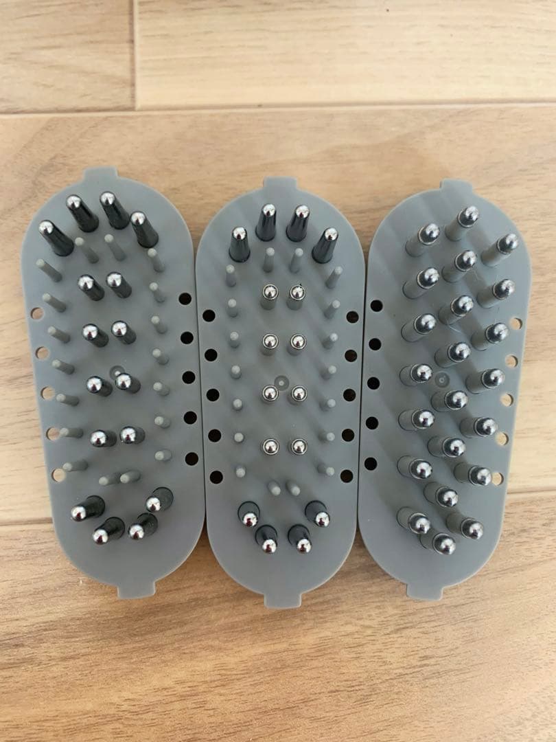 WAVEWAVE スカルプ ブラシ Pro EMS 専用ポーチ付き