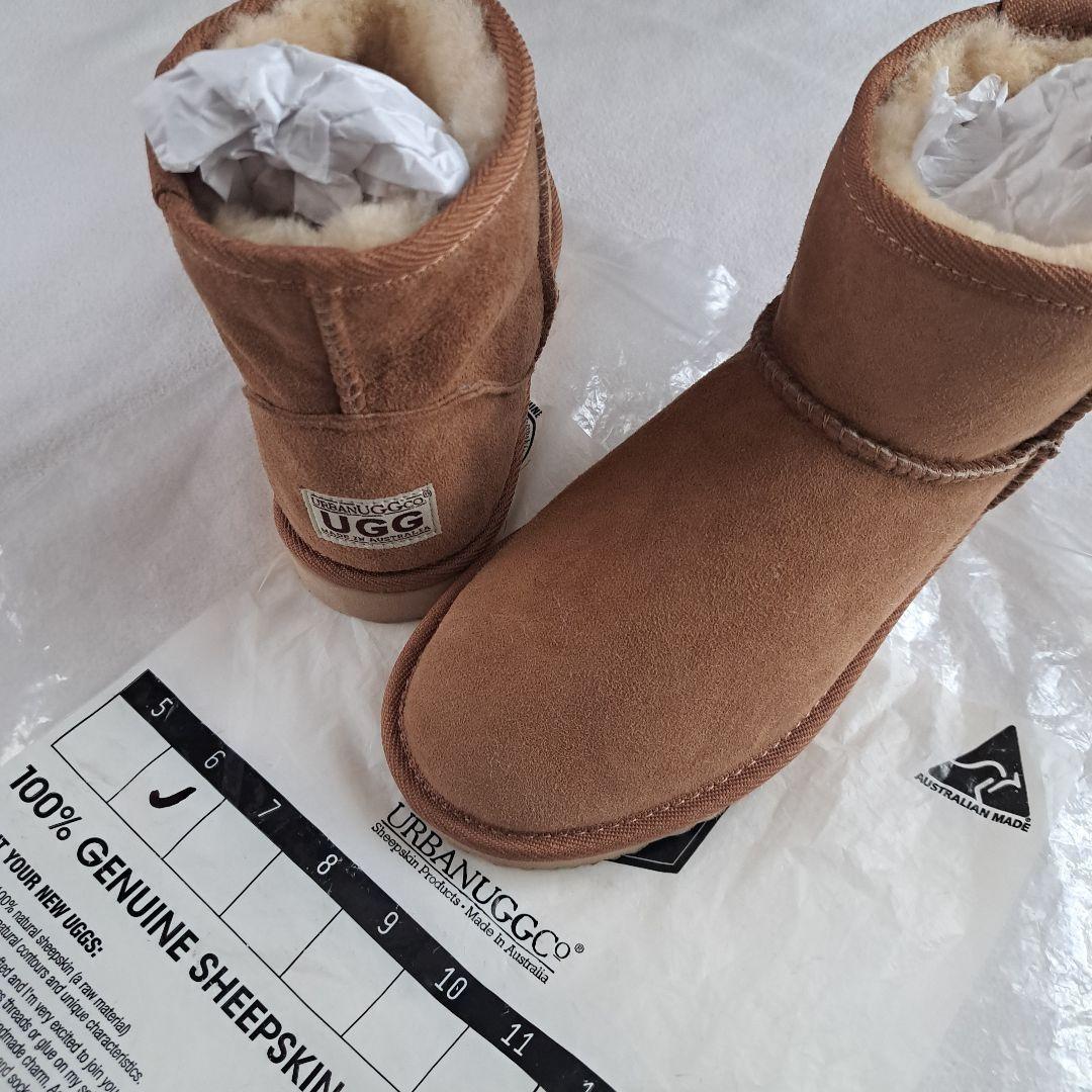 週末値下げ未使用 UGG ムートンブーツ キャメル
