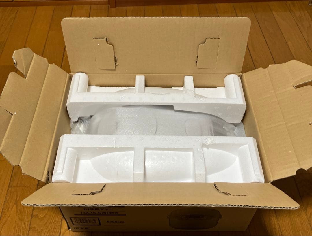 象印マホービン 炊飯器 5.5合 ホワイト NW-VK10-WA