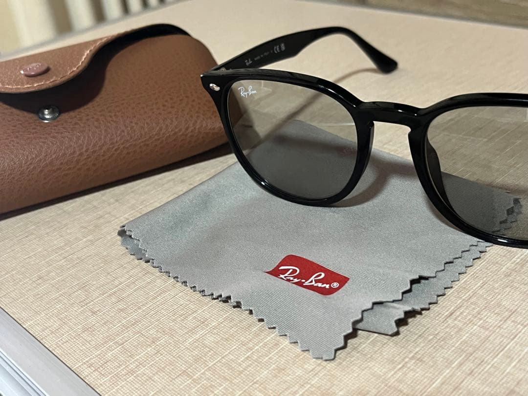 レイバン　箱付きサングラス‼️