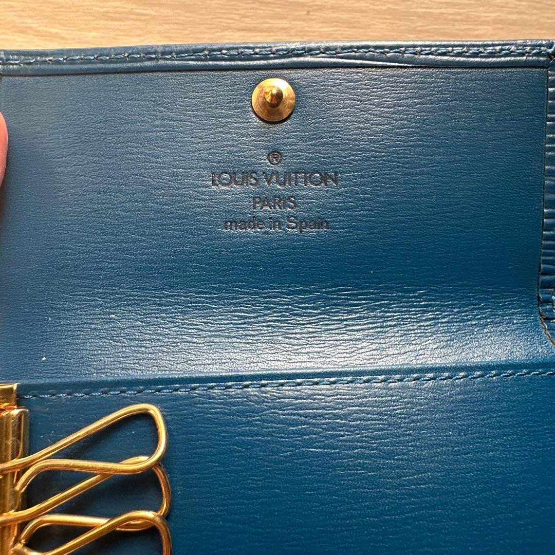 Louis Vuitton エピレザー キーケース 青　ブルー　メンズ