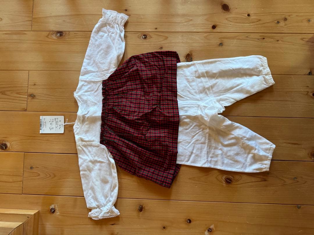 新品タグ付　familiar ファミリア　カバーオール (年中) 70cm