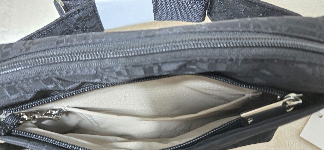 タグ付き新品　ace. エース　ウエストポーチ