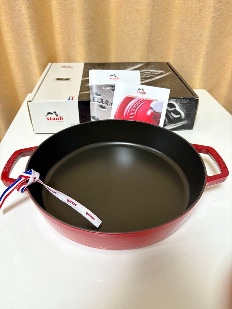 staub 両手フライパン チェリー 26cm ダブルハンドル 赤 美品