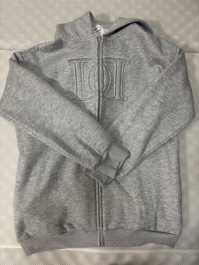 試着のみ美品✨Darich ダーリッチ　アップリケDDロゴパーカー　グレー