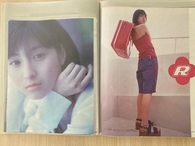 【超値下げ】広末涼子　切り抜き/新聞/映画　ドコモのポケベル 大型ステッカ―