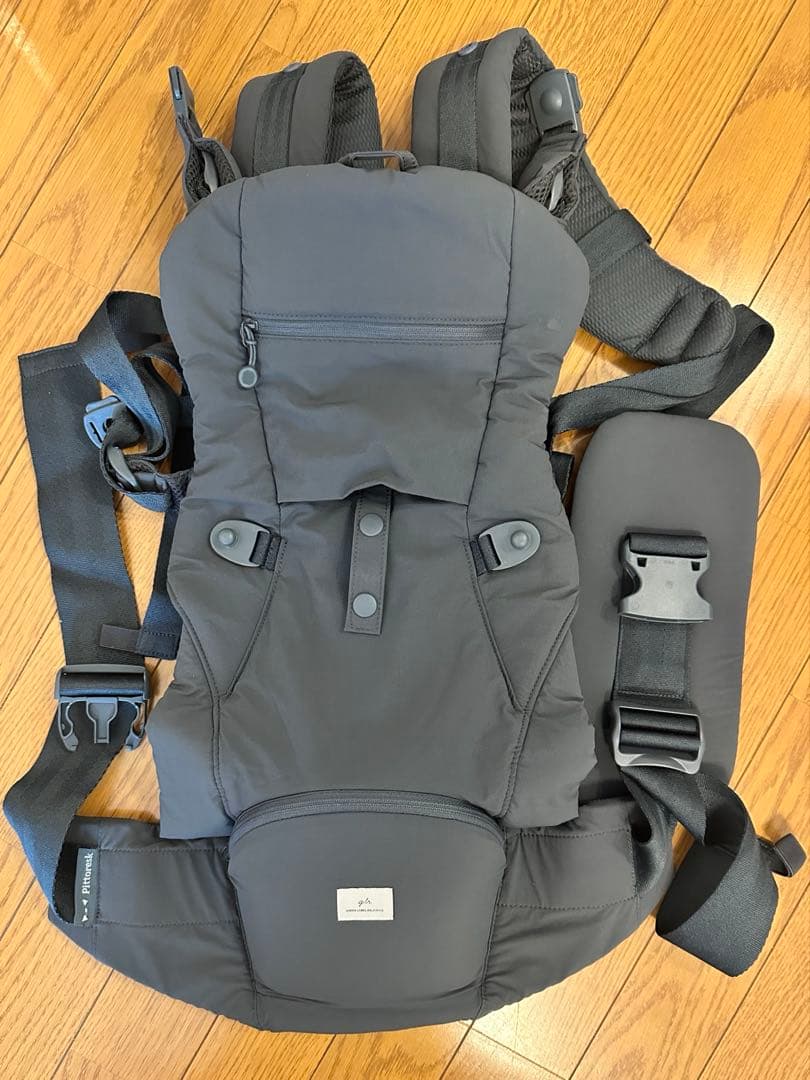 m*u様 BABY CARRIER ONピトレスク × アローズ グリーンレーベ